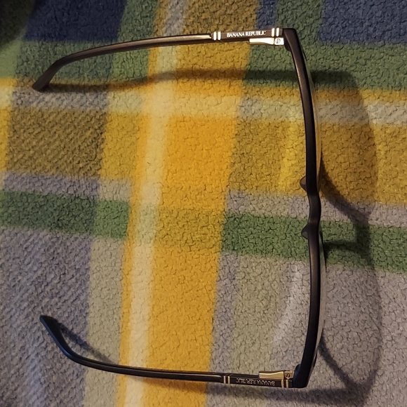 Banana Republic Neutral Men’s Eye glasses 🤓 - Picture 5 of 9